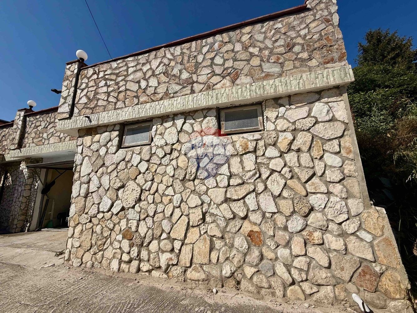 Продава КЪЩА, гр. Балчик, област Добрич, снимка 17 - Къщи - 54974183
