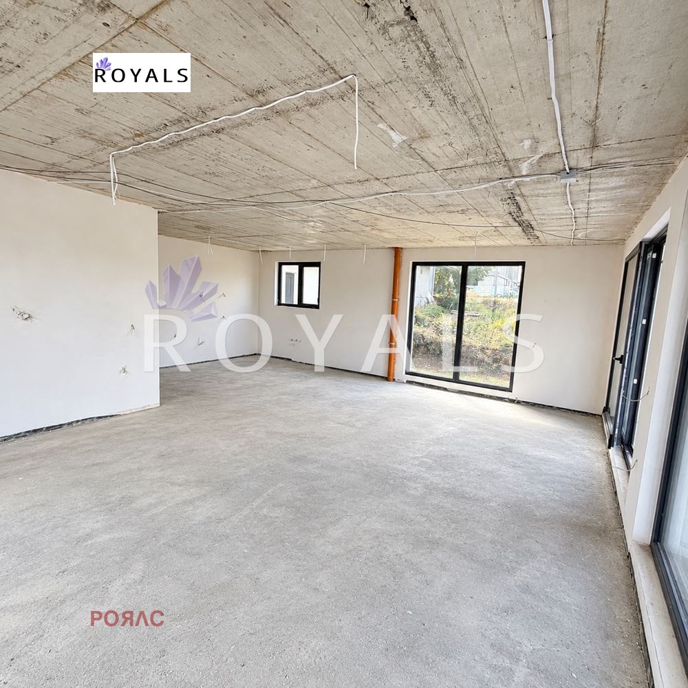 Продава КЪЩА, гр. Бяла, област Варна, снимка 3 - Къщи - 56415574