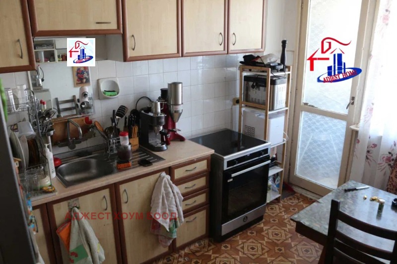 Продава  3-стаен град Шумен , Център , 94 кв.м | 22219438 - изображение [7]