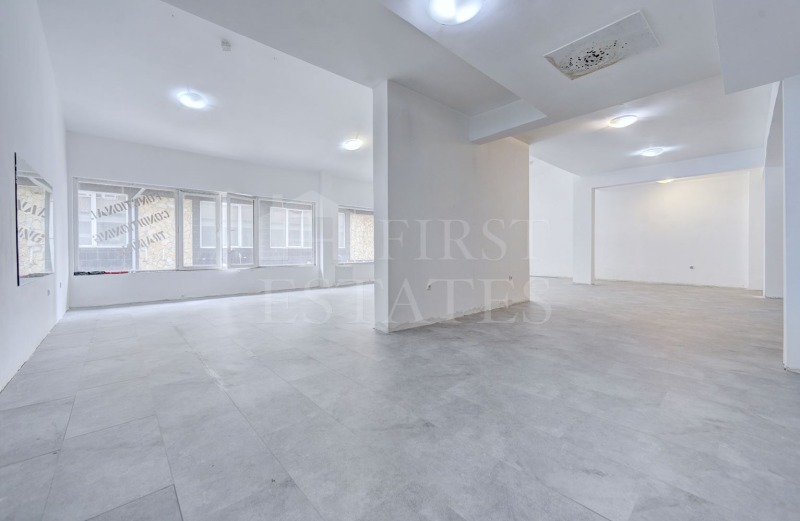 Te koop  Kantoor Sofia , Mladost 4 , 246 m² | 80600233 - afbeelding [3]