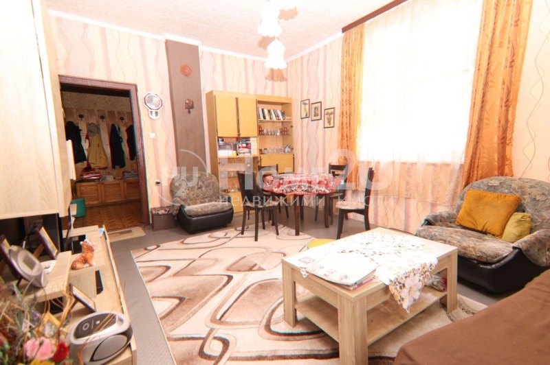 Продаја  Хоусе Флоор Софија , Центар , 84 м2 | 21753722 - слика [2]