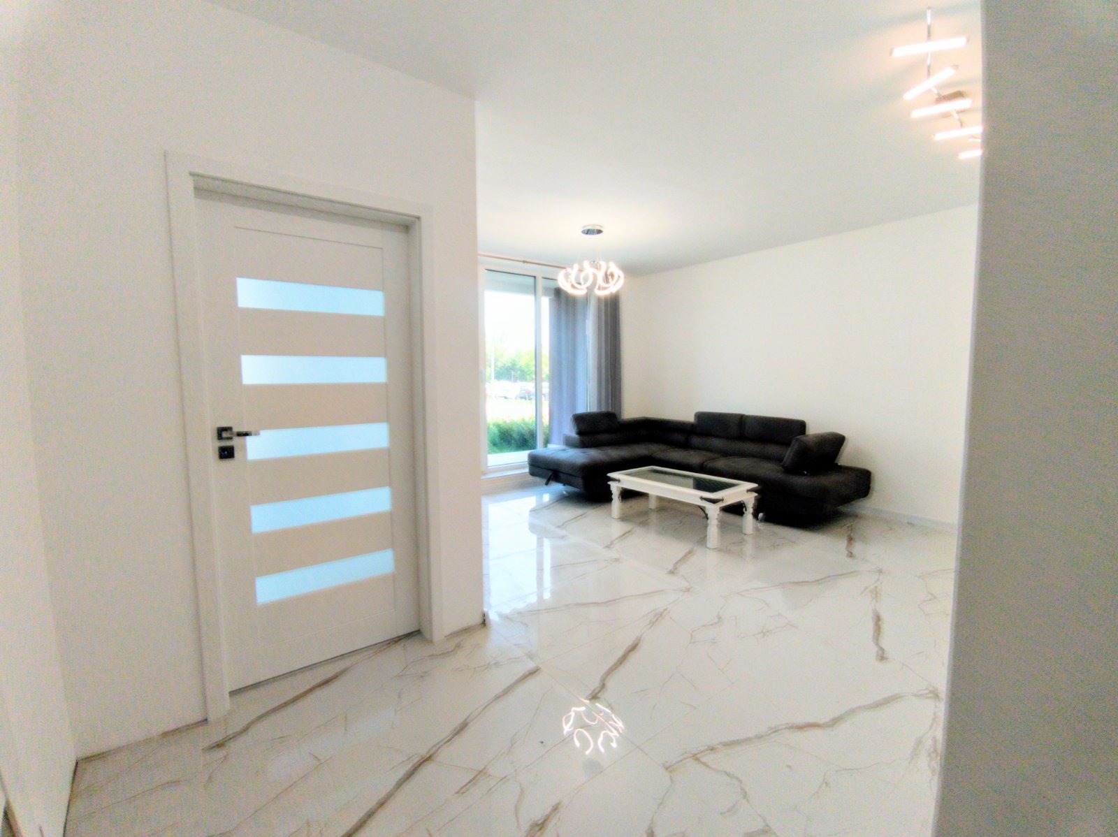 Продава 2-СТАЕН, гр. Варна, Трошево, снимка 3 - Апартаменти - 55440257