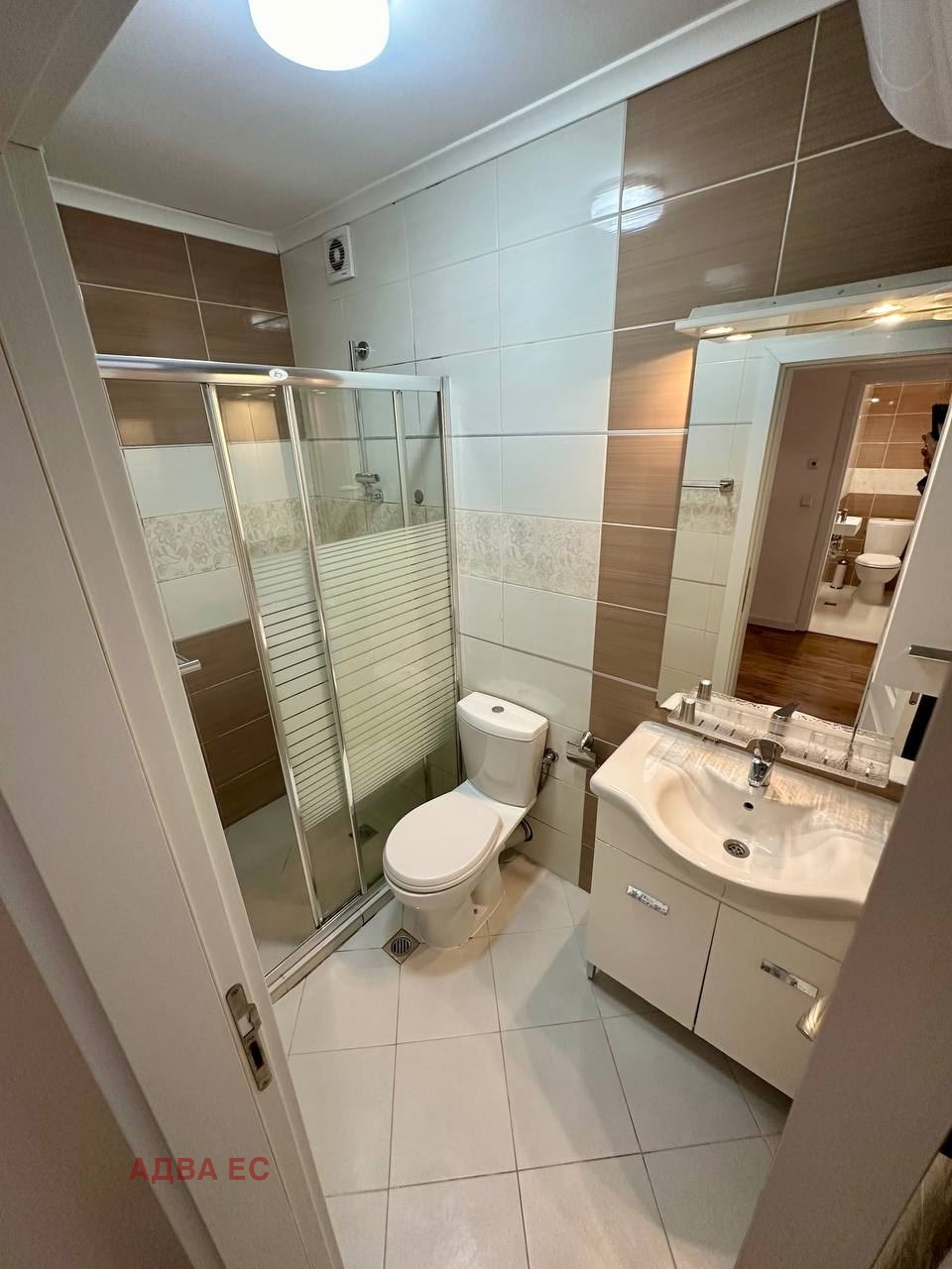 Продава 3-СТАЕН, гр. Варна, Бриз, снимка 8 - Апартаменти - 54078853