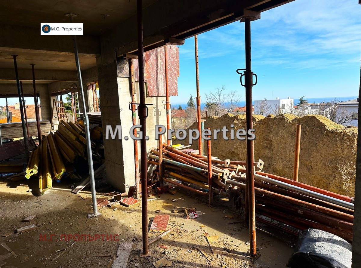 Продава КЪЩА, гр. Варна, Свети Никола, снимка 2 - Къщи - 49838836