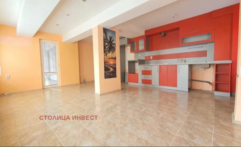 Продава  3-стаен град Русе , Център , 121 кв.м | 78169593