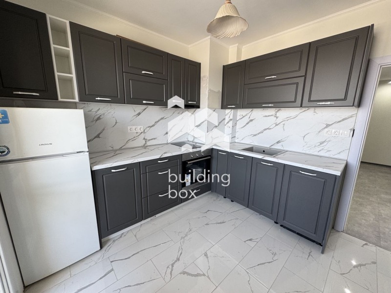 En venta  2 dormitorios Plovdiv , Jristo Smirnenski , 82 metros cuadrados | 20071806