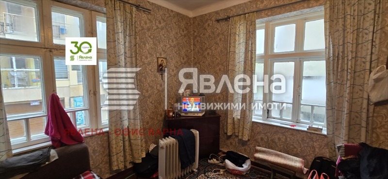 Продава 3-СТАЕН, гр. Варна, Окръжна болница-Генерали, снимка 2 - Апартаменти - 55506173