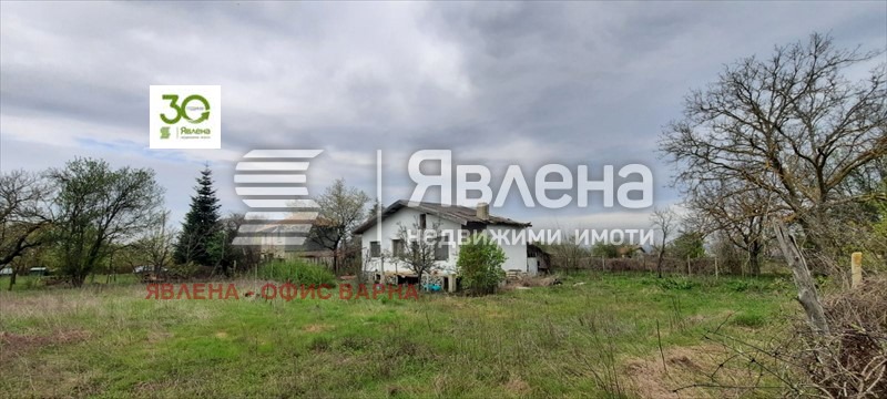 Продава КЪЩА, област Варна, с. Зорница • 90000 € / 176024.70 лв. • 77322612 1