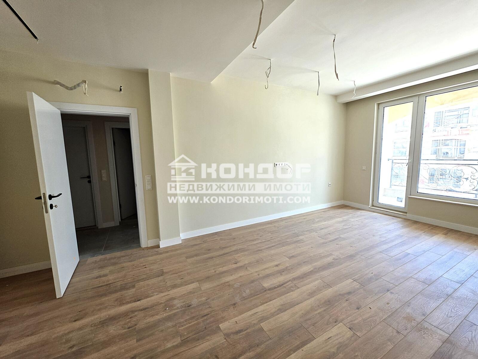 Продава 3-СТАЕН, гр. Пловдив, Кършияка, снимка 2 - Апартаменти - 55850639