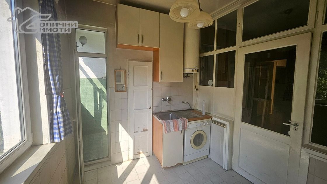 Продава 3-СТАЕН, гр. София, Докторски паметник, снимка 11 - Апартаменти - 56066311