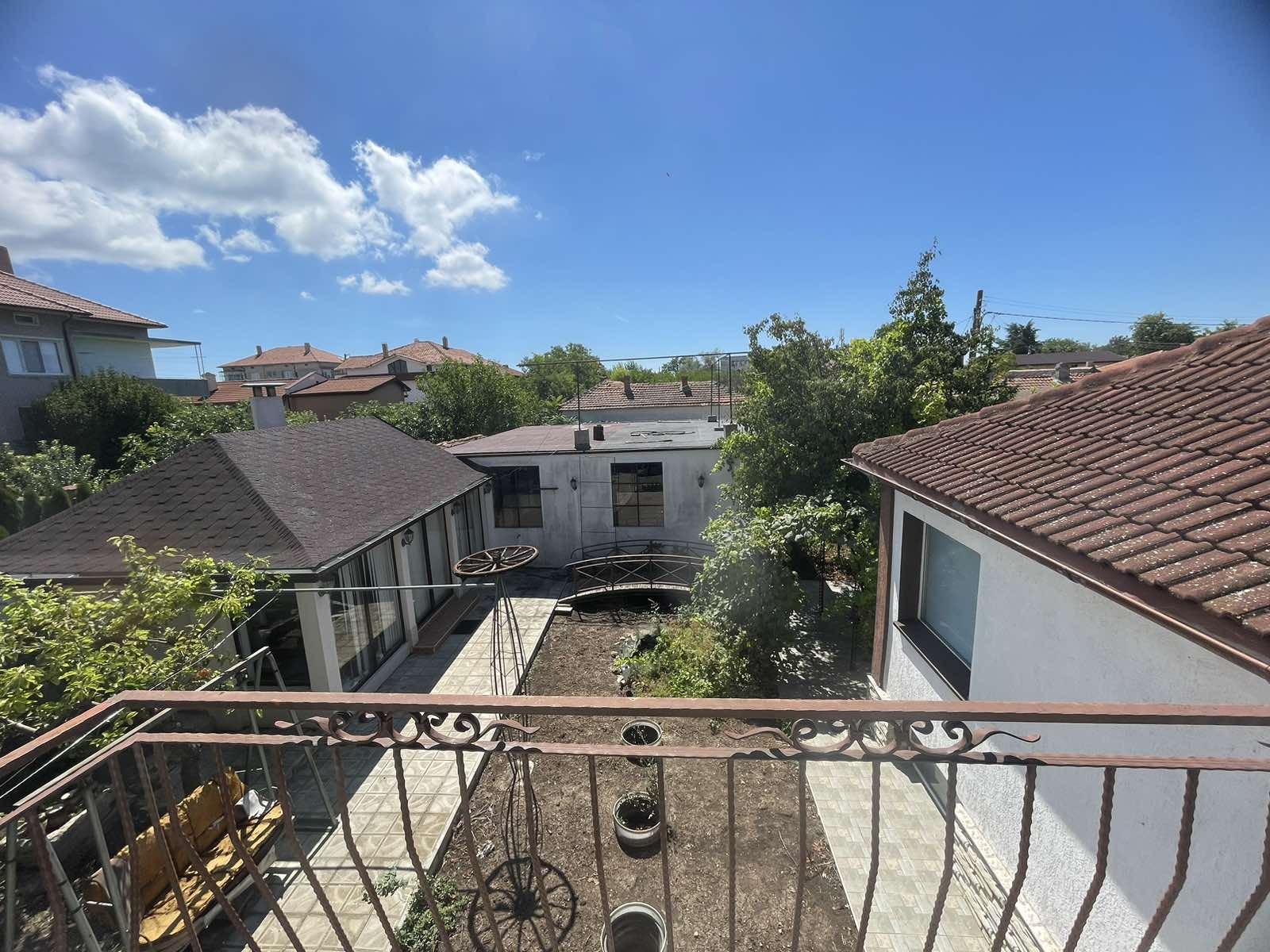 Продава КЪЩА, гр. Каварна, област Добрич, снимка 2 - Къщи - 46962698
