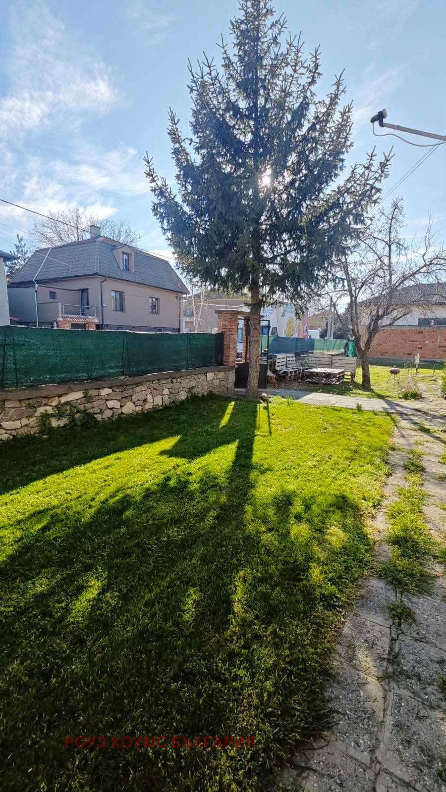 Продава КЪЩА, гр. Пловдив, Прослав, снимка 12 - Къщи - 54144024