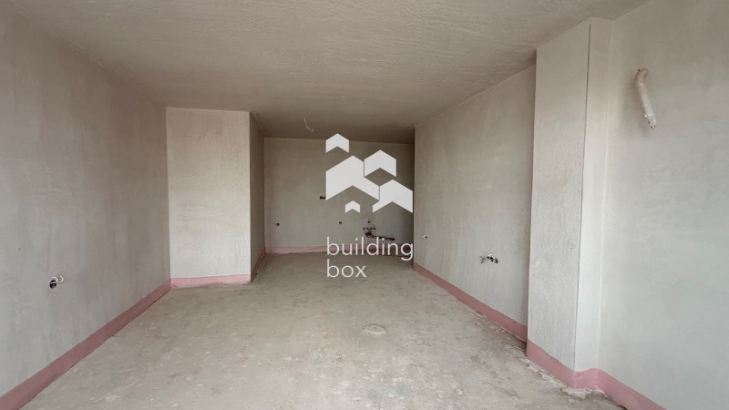Продава 3-СТАЕН в град Пловдив, Остромила - 130 кв.м / 168 720 € » 329 987.64 лв., БИЛДИНГ БОКС