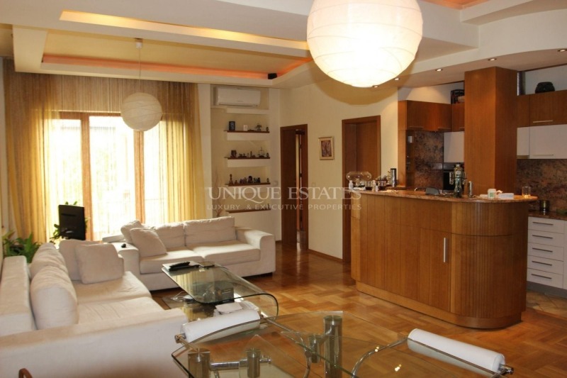Te koop  1 slaapkamer Sofia , Doktorski pametnik , 105 m² | 95771870