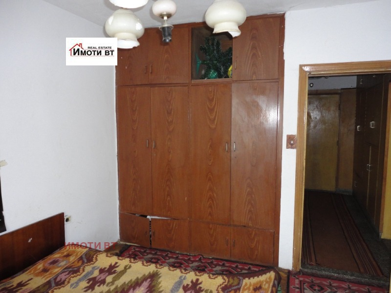 Продава 3-СТАЕН, гр. Велико Търново, Колю Фичето, снимка 3 - Апартаменти - 53085798