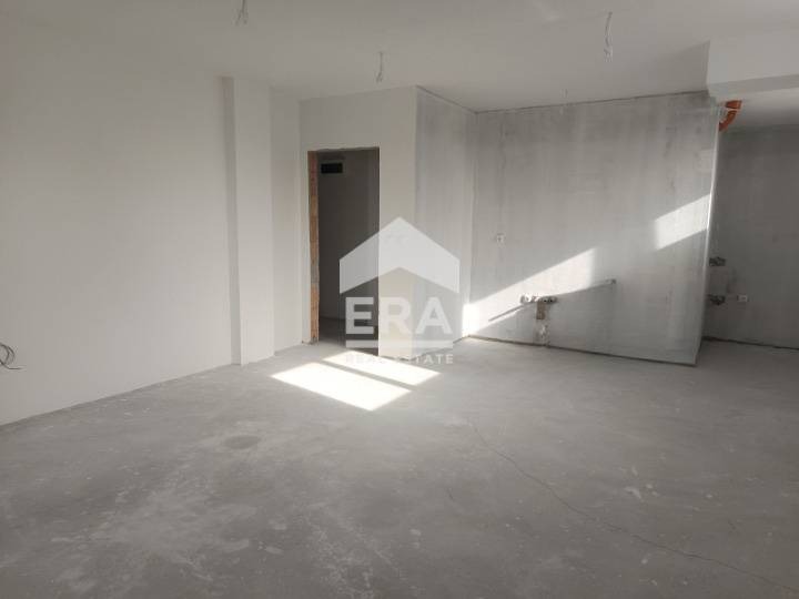 Продава ОФИС, гр. Варна, Изгрев, снимка 5 - Офиси - 54606887