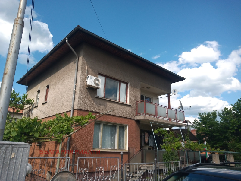 Продава ЕТАЖ ОТ КЪЩА, гр. София, гр. Нови Искър