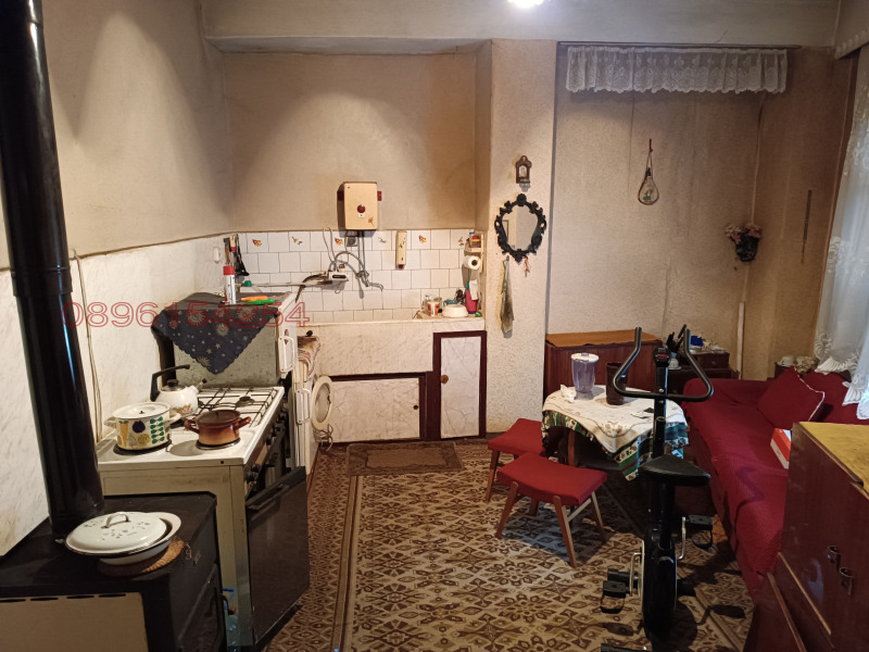 Продава КЪЩА, с. Бяга, област Пазарджик, снимка 3 - Къщи - 52780857