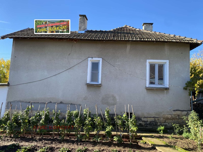 Продава КЪЩА, с. Вирове, област Монтана, снимка 5 - Къщи - 52232396