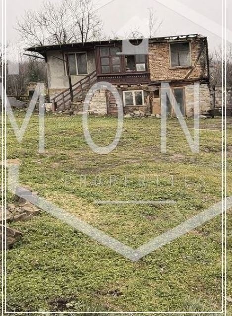 Продава КЪЩА, с. Ловнидол, област Габрово, снимка 2 - Къщи - 55101921