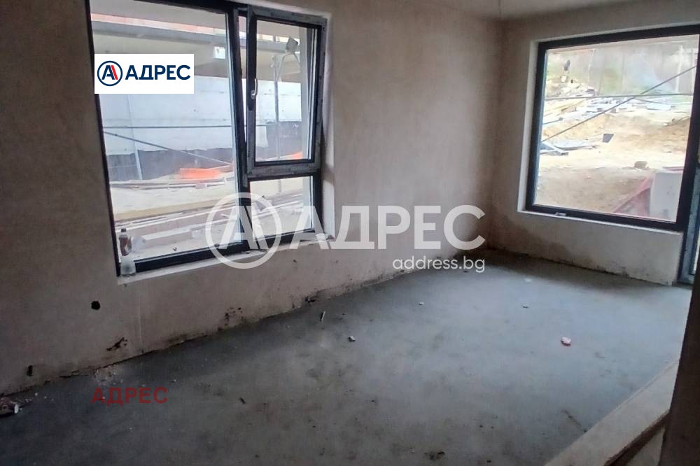 Продава 2-СТАЕН, гр. Варна, Левски 1