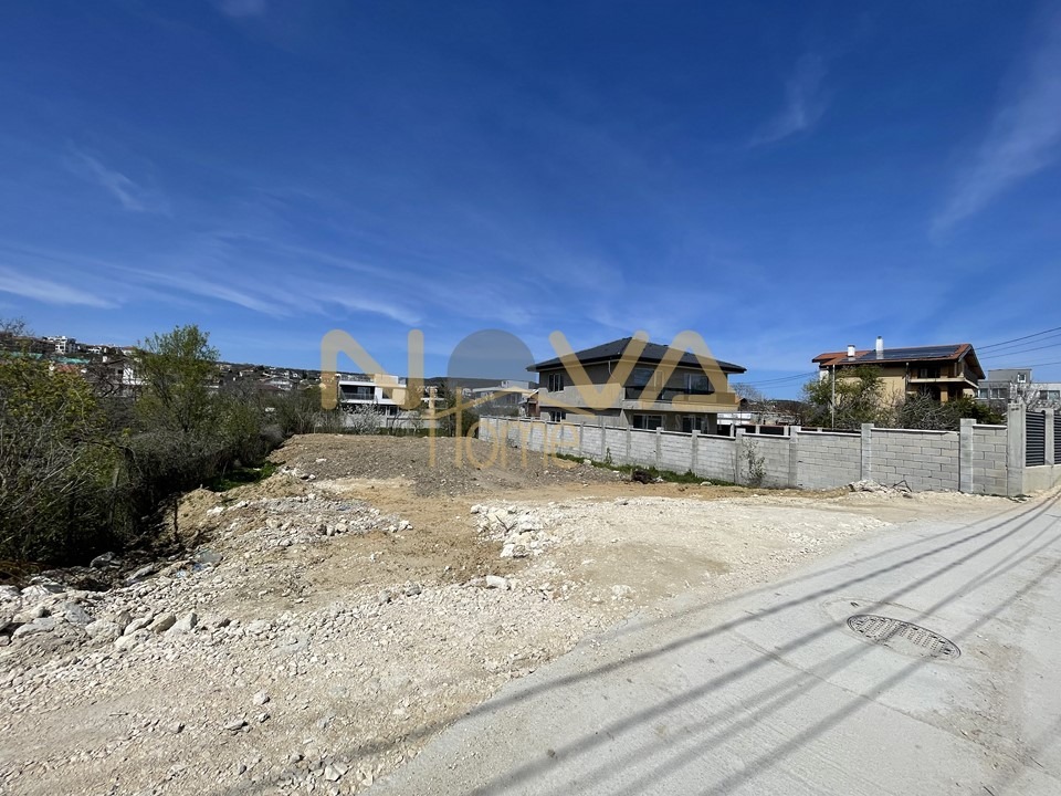 Продава ПАРЦЕЛ, гр. Варна, м-т Евксиноград