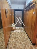 Продава 4-СТАЕН, град Варна, Цветен квартал • 165000 € / 322711.95 лв. • 71642535 9