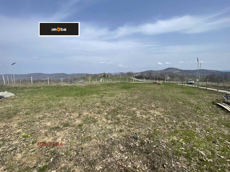 Продава ПАРЦЕЛ в област Ловеч, с. Патрешко - 940 кв.м / 15 000 € » 29 337.45 лв., ИМОТИА