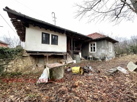 Maison Manoya, région de Gabrovo 1