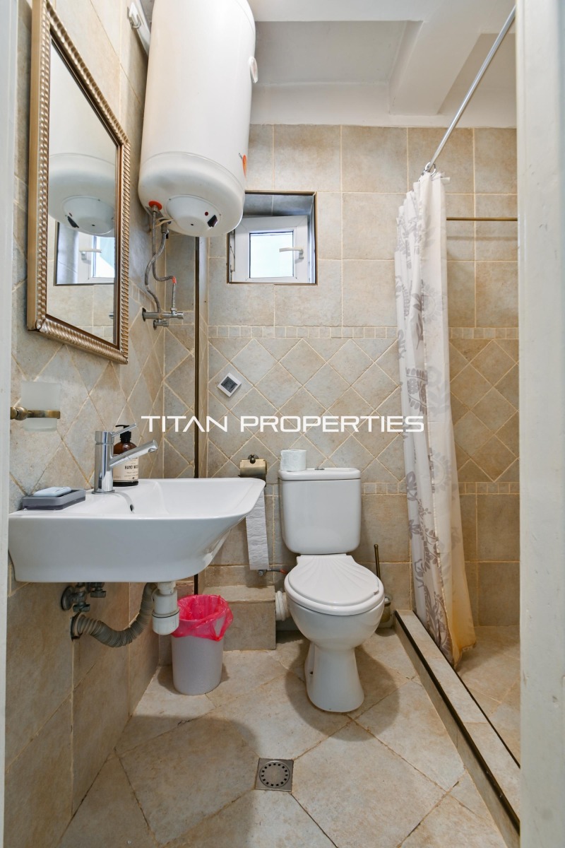 Продава КЪЩА, гр. София, Център, снимка 9 - Къщи - 52386894