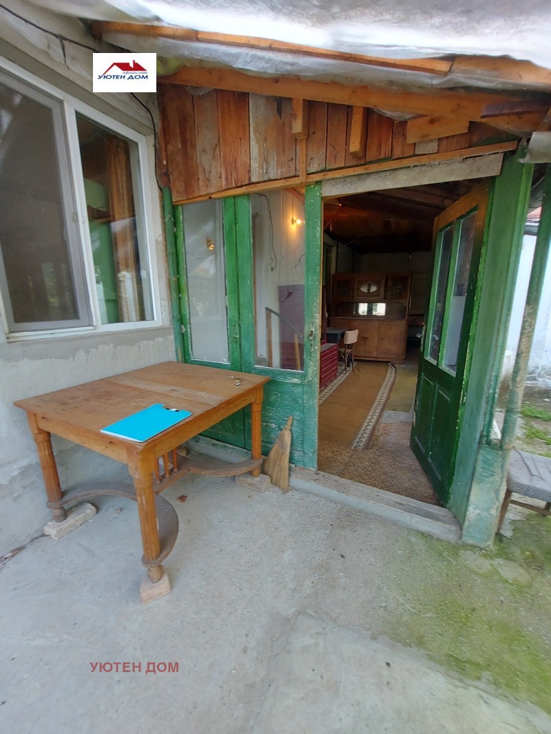 Продава КЪЩА, с. Радко Димитриево, област Шумен, снимка 4 - Къщи - 52388791