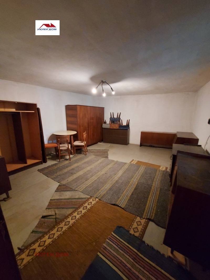 Продава КЪЩА, с. Радко Димитриево, област Шумен, снимка 11 - Къщи - 52388791