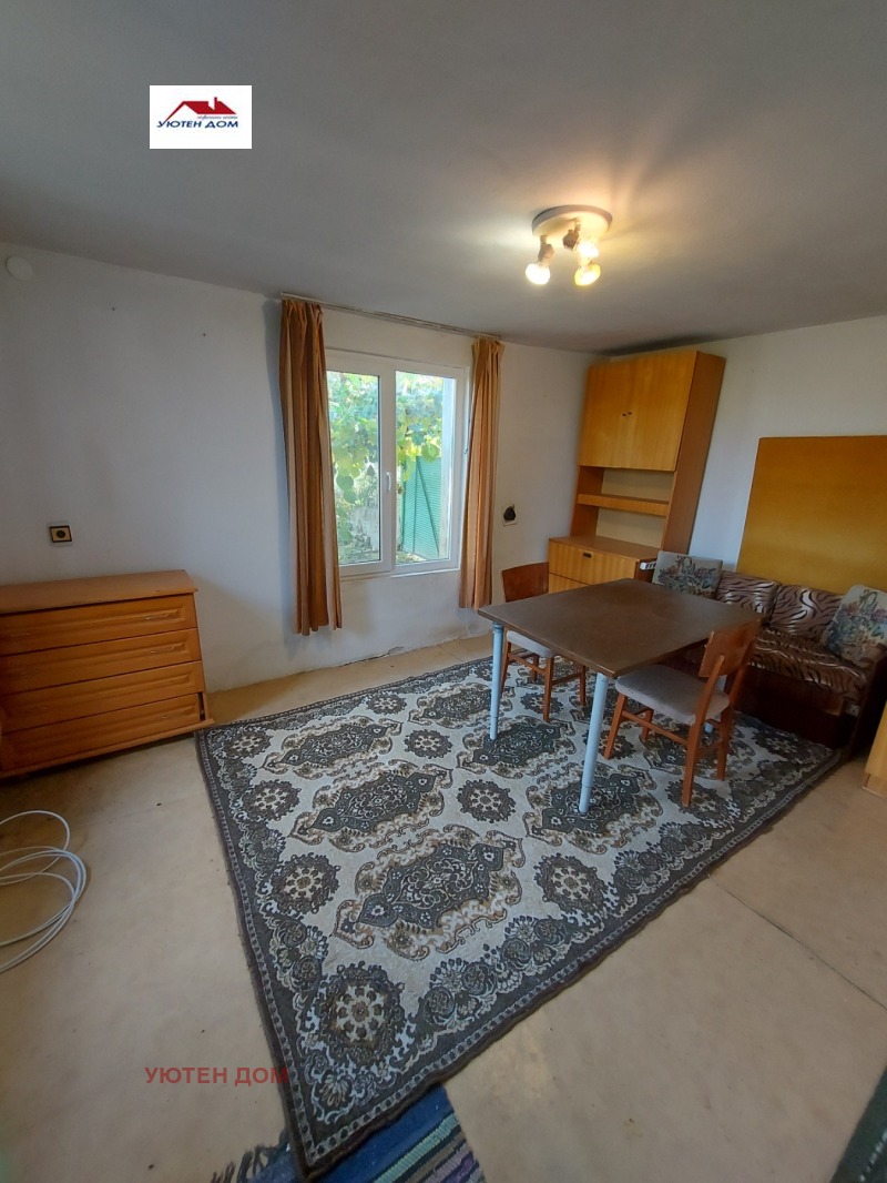 Продава КЪЩА, с. Радко Димитриево, област Шумен, снимка 9 - Къщи - 52388791