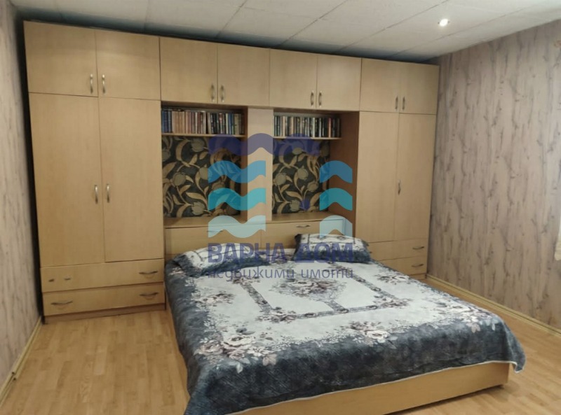 Продава КЪЩА, гр. Добрич, Център, снимка 7 - Къщи - 53211033