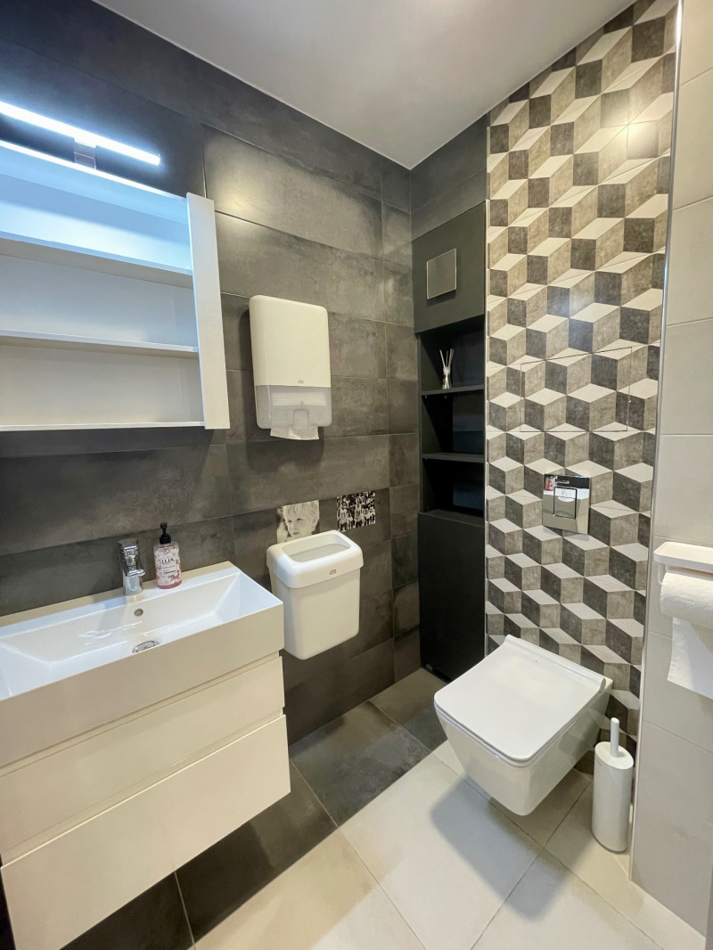 Til salg  Kontor Plovdiv , Tsentar , 69 kvm | 64038827 - billede [8]