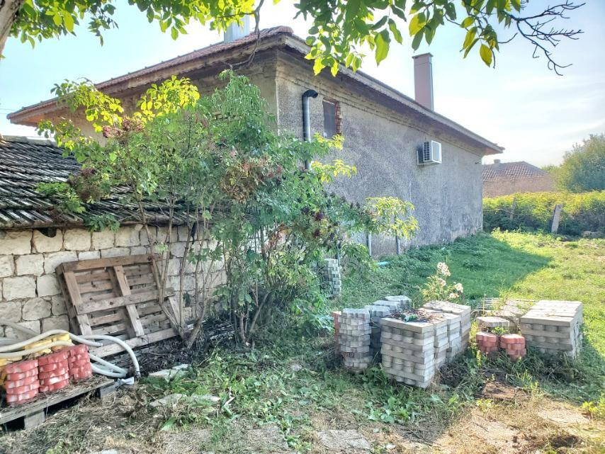 Продава КЪЩА, с. Генерал Киселово, област Варна, снимка 2 - Къщи - 55768973