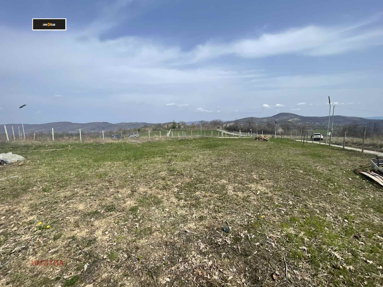 Продава ПАРЦЕЛ, с. Патрешко, област Ловеч