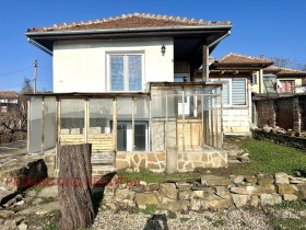 House Dobri dyal, region Veliko Tarnovo 1