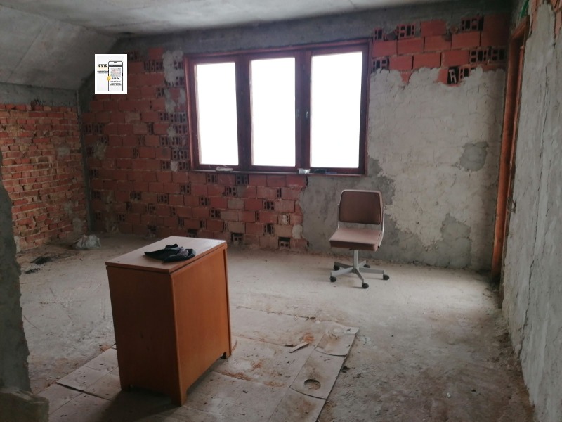 Продава 3-СТАЕН, гр. Добрич, Христо Ботев, снимка 4 - Апартаменти - 51578366