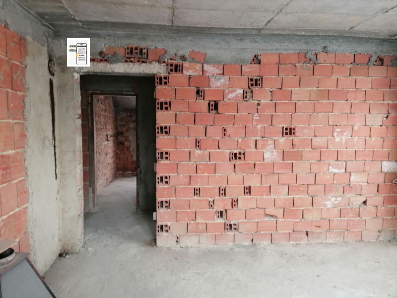 Продава 3-СТАЕН, гр. Добрич, Христо Ботев, снимка 2 - Апартаменти - 51578366