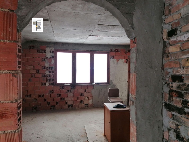 Продава 3-СТАЕН, гр. Добрич, Христо Ботев