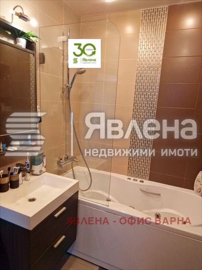 Продава 3-СТАЕН, гр. Варна, м-т Долна Трака, снимка 9 - Aпартаменти - 47527336