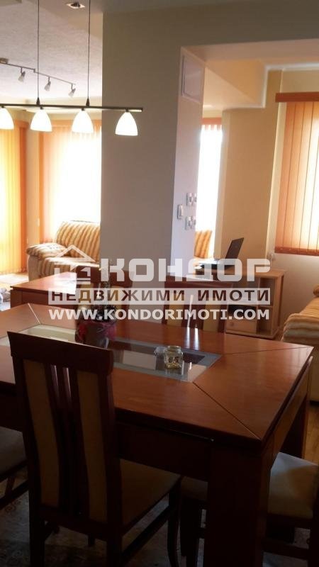 En venta  2 dormitorios Plovdiv , Trakiya , 103 metros cuadrados | 49041038 - imagen [2]