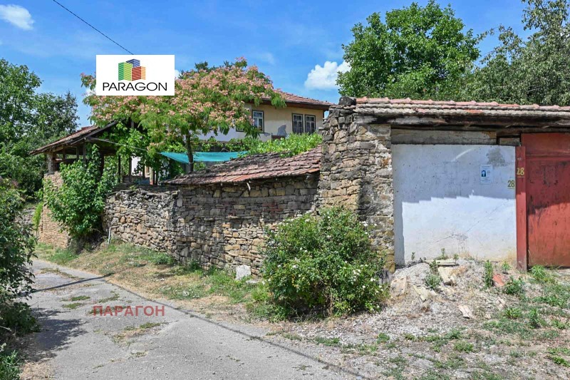 In vendita  Casa regione Gabrovo , Uzunite , 200 mq | 52394609 - Immagine [2]