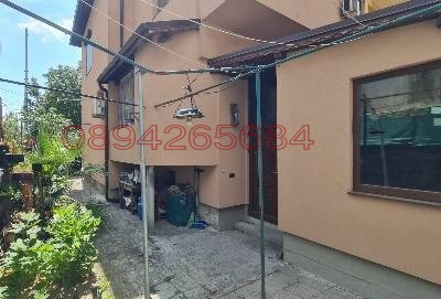 Продава КЪЩА, гр. Пловдив, Център, снимка 2 - Къщи - 52796568