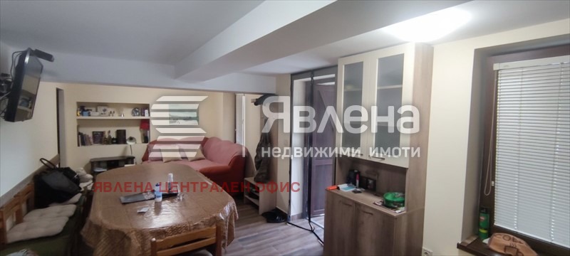 Продава КЪЩА, с. Голям извор, област Ловеч, снимка 7 - Къщи - 56318626