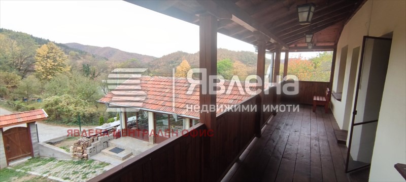 Продава КЪЩА, с. Голям извор, област Ловеч, снимка 14 - Къщи - 56318626