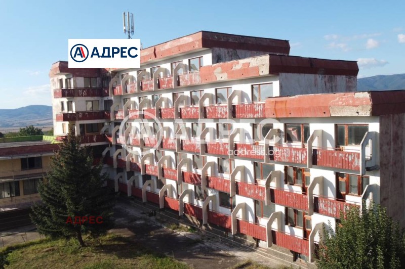 Продава ХОТЕЛ, гр. Сапарева баня, област Кюстендил, снимка 3 - Хотели - 53536952