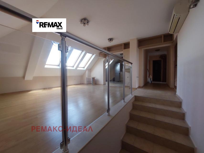 Продава 3-СТАЕН, гр. Варна, Цветен квартал, снимка 5 - Апартаменти - 54996130