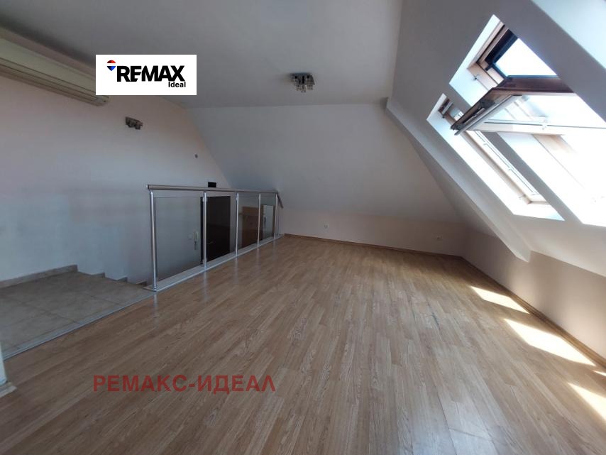 Продава 3-СТАЕН, гр. Варна, Цветен квартал, снимка 3 - Апартаменти - 54996130
